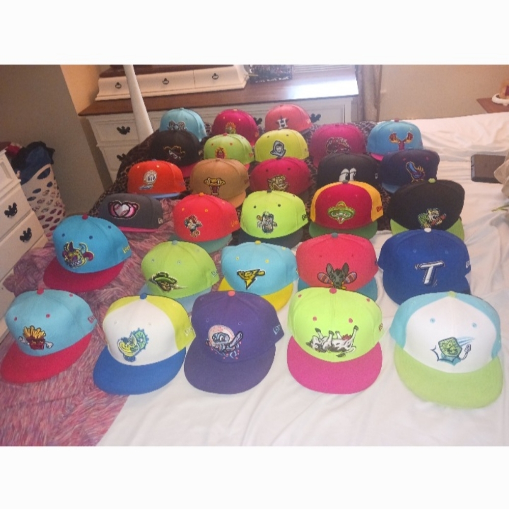 28 New era 59 50 hats,ALL are 7 3/8